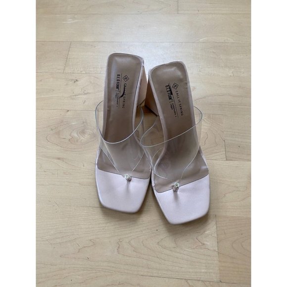 CALL It Spring "Sorayaa" Thong Sandals BNWOT Heels Women New - Picture 3 of 9